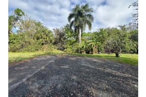 6305 Arapahoe Street, Fort Pierce, FL 34982 Sold 04/18/25