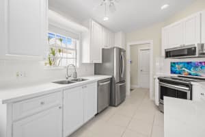 1044 SW Balmoral Trace, Stuart, FL 34997 Sold 05/16/25