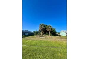 2826 South Calabria Circle, Port Saint Lucie, FL 34953 - MLS#R11070078