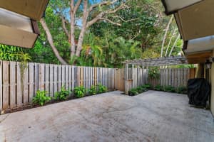413 4th Lane, Palm Beach Gardens, FL 33418 Sold 06/13/25