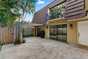 413 4th Lane, Palm Beach Gardens, FL 33418 Sold 06/13/25