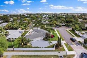 235 Worth Court, West Palm Beach, FL 33405 Sold 10/01/25