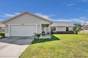 662 SW Mccracken Avenue, Port Saint Lucie, FL 34953 Sold 05/09/25