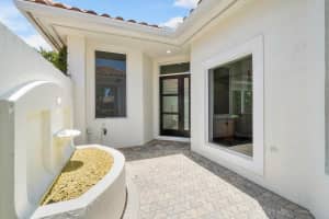 2184 Regents Boulevard, West Palm Beach, FL 33409 - MLS#R11070146