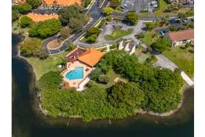 807 Congressional Way 807, Deerfield Beach, FL 33442 Sold 04/15/25
