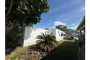 284 Springdale Circle, Palm Beach Gardens, FL 33410 Sold 04/04/25