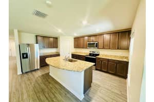 712 SW Mccullough Avenue, Port Saint Lucie, FL 34987 Sold 05/28/25