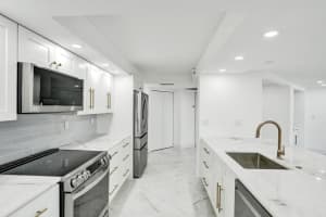 100 SE 5th Avenue 304, Boca Raton, FL 33432 - MLS#R11070268