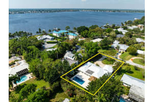 783 NW Forrest Drive, Stuart, FL 34994 Sold 06/05/25