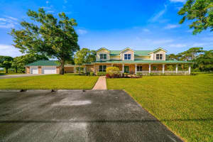 8686 Andrews Avenue, Fort Pierce