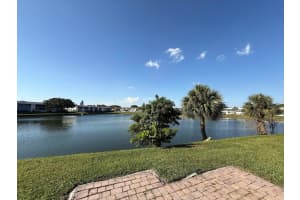 111 Chatham E E, West Palm Beach