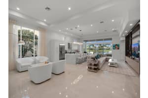 74 Laguna Drive, Palm Beach Gardens, FL 33418 Sold 05/08/25