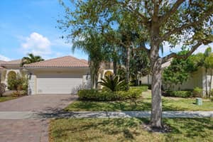 8377 Xanthus Lane, Wellington, FL 33414 Sold 05/14/25