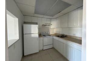 400 Village Green Circle W 118, Palm Springs, FL 33461 Sold 08/08/25