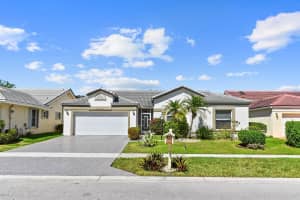 8280 Lake Cypress Road, Lake Worth
