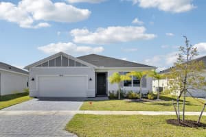 8637 Dahlia Circle, Port Saint Lucie, FL 34986 - MLS#R11070705