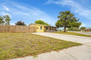 524 Teak Drive, Melbourne, FL 32935 Sold 05/05/25