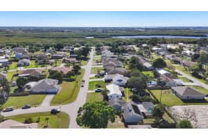 718 SE Ablett Lane, Port Saint Lucie, FL 34984 Sold 05/16/25