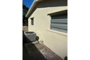 41 NE 21st Street, Pompano Beach, FL 33060 Sold 05/06/25