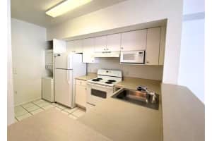 5077 Nw NW 7th Street Street 1016, Miami, FL 33126 Sold 04/15/25