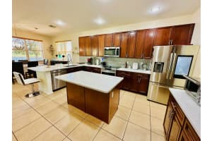 199 Bella Vista Way, Royal Palm Beach, FL 33411 Sold 05/13/25