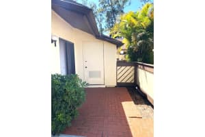 190 Mastic Tree Court, Royal Palm Beach, FL 33411 Sold 10/09/25