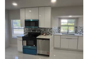 4397 Palm Avenue, West Palm Beach, FL 33406 Sold 05/28/25