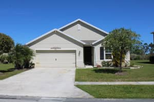 3104 Yellow Stone Circle, Fort Pierce, FL 34945 Sold 10/02/25