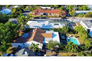 528 N Palmway, Lake Worth Beach, FL 33460 Sold 05/19/25