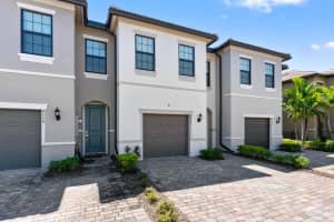 8644 Escue Street, Lake Worth, FL 33467 Sold 05/27/25