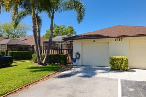 1717 Mariners Cove 5, Fort Pierce, FL 34950 Sold 07/31/25