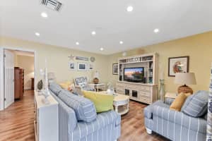 998 NW 26th Avenue, Delray Beach, FL 33445 - MLS#R11071044