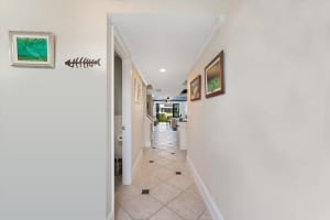 700 NE 20th Lane, Boynton Beach, FL 33435 - MLS#R11071092