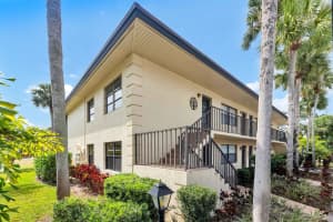 2950 SE Ocean Boulevard 127-1, Stuart, FL 34996 Sold 06/25/25