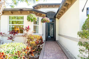 11270 SW Vanderbilt Circle, Port Saint Lucie, FL 34987 Sold 04/28/25