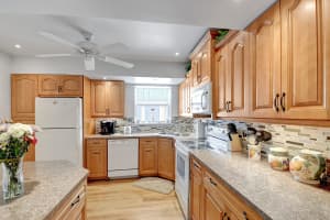 MLS# R11071176, Boynton Beach, Florida 33435