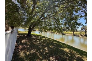 2117 Reston Circle, Royal Palm Beach, FL 33411 Sold 04/17/25