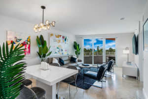 226 Ocean Drive 4c, Miami Beach, FL 33139 Sold 05/01/25