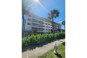 290 W Palmetto Park Road 409, Boca Raton, FL 33432 Sold 04/28/25