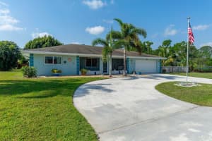 5580 SE Paramount Drive, Stuart, FL 34997 Sold 07/07/25
