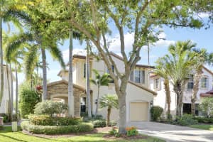 873 Taft Court, Palm Beach Gardens, FL 33410 Sold 04/29/25