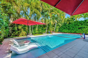 9126 Dupont Place, Wellington, FL 33414 Sold 04/17/25