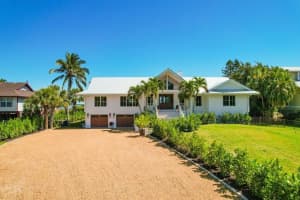 116 S Sewalls Point Road, Sewalls Point, FL 34996 Sold 04/30/25