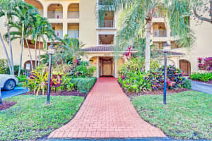 800 Uno Lago Drive 305, Juno Beach, FL 33408 - MLS#R11071317