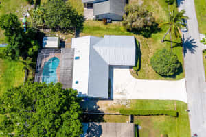 658 SE Streamlet Avenue, Port Saint Lucie, FL 34983 Sold 05/22/25