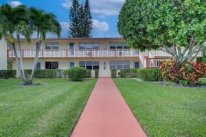 208 Chatham J, West Palm Beach