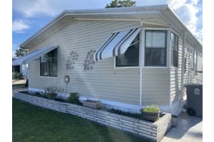 8933 Pine Street, Boynton Beach