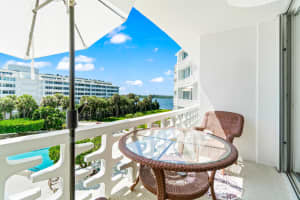 2760 S Ocean Boulevard 313, Palm Beach, FL 33480 - MLS#R11071406