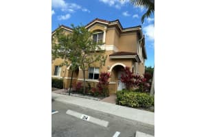 6018 Woodlands Boulevard, Tamarac, FL 33319 Sold 07/09/25