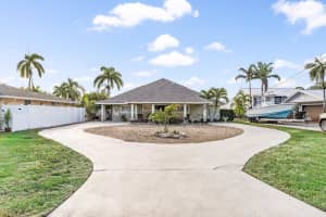 6613 Paul Mar Drive, Lantana